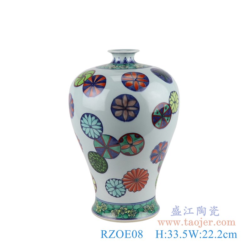 RZOE08 青花斗彩五彩莲花圆圈梅瓶   高：33.5直径：22.2口径：底径：14重量：3.65KG