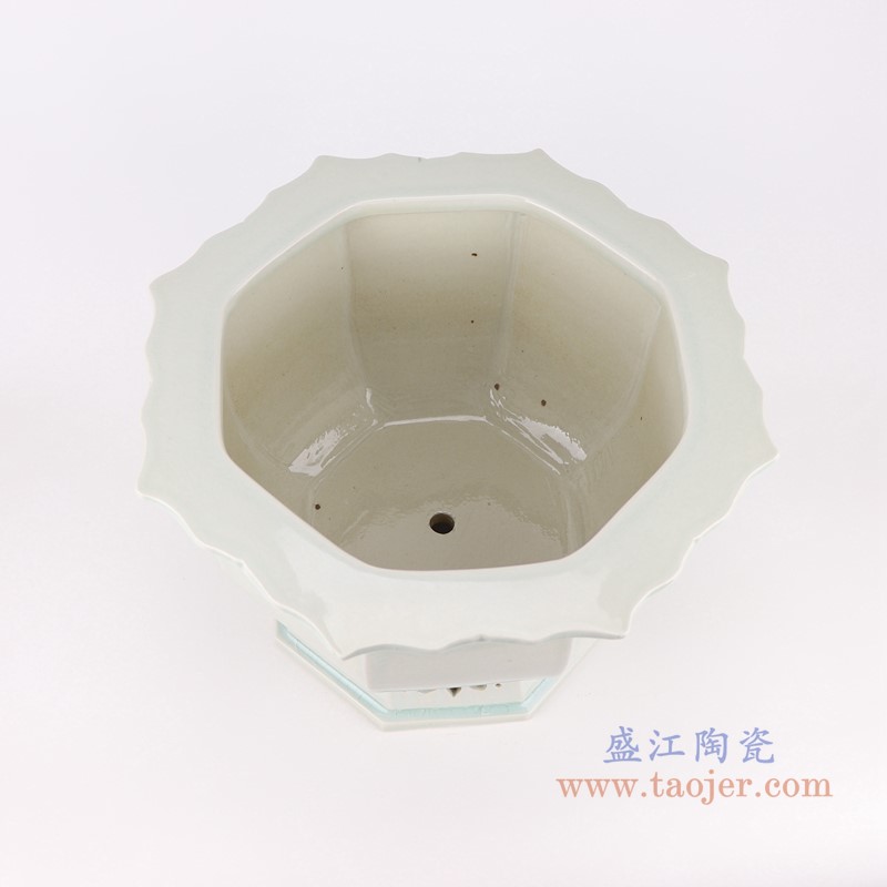 纯白开片裂纹釉八角八方花盆;产品编号：RZFH34 产品尺寸(单位cm): 高：24直径：37口径：底径：25重量：6.45KG