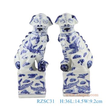 RZSC31   仿古青花仙鹤纹狮子狗一对     高：36直径：14.5口径：底径：12重量：1.45KG