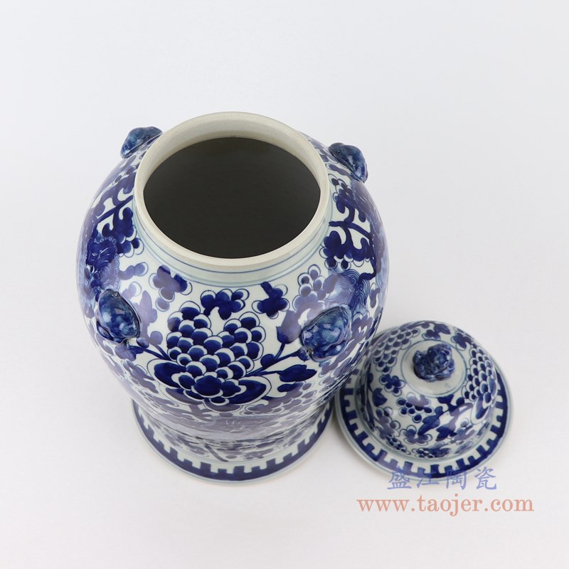 青花缠枝莲麒麟将军罐;产品编号:RYWD34-C 产品尺寸(单位cm): 高:39直径:23口径:底径:17.3重量:3.7KG