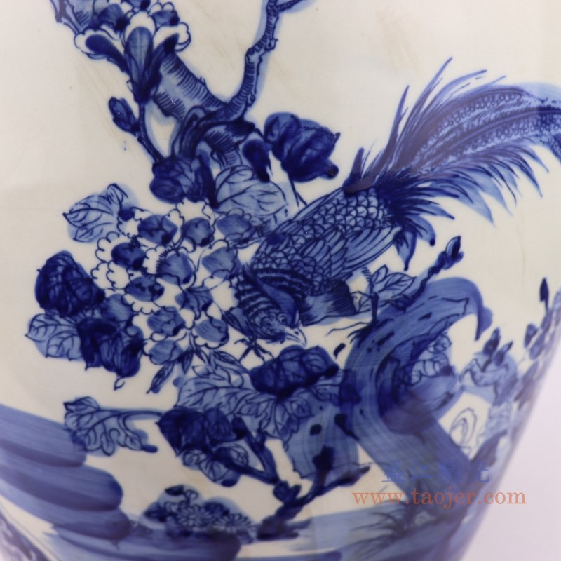 青花狮子头花鸟将军罐盖罐;产品编号：RZKM08       产品尺寸(单位cm):  高：62直径：40口径：底径：27.5重量：17.25KG