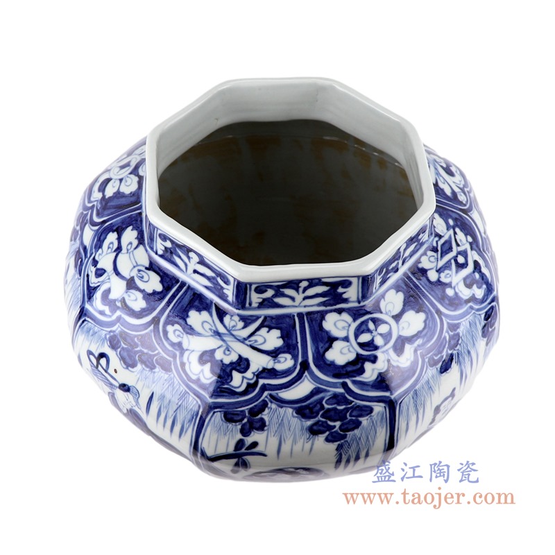 仿古元青花八仙人物八方罐;产品编号：RZKR41       产品尺寸(单位cm):  高：28.8直径：35.3口径：底径：20.5重量：6.55KG