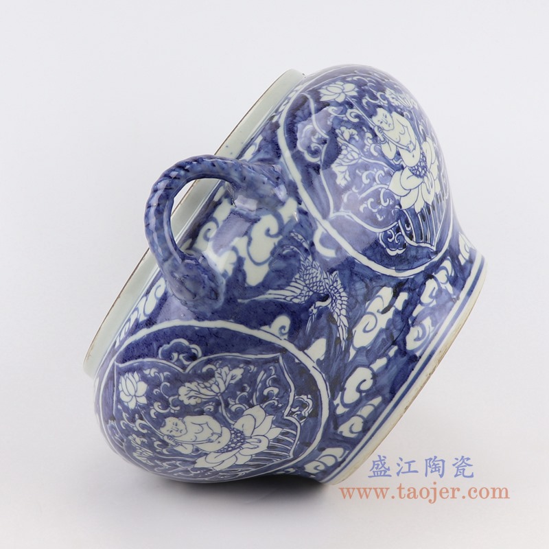 青花开窗人物仙鹤双耳盖罐;产品编号：RZSC26       产品尺寸(单位cm):  高：28直径：34口径：底径：19.8重量：6.9KG