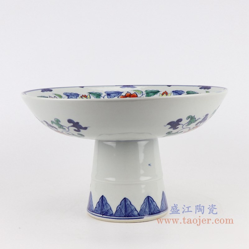 仿古古彩五彩缠枝莲花卉高脚果盘;产品编号：RZSZ10       产品尺寸(单位cm):  高：17.5直径：29口径：底径：12重量：2.4KG