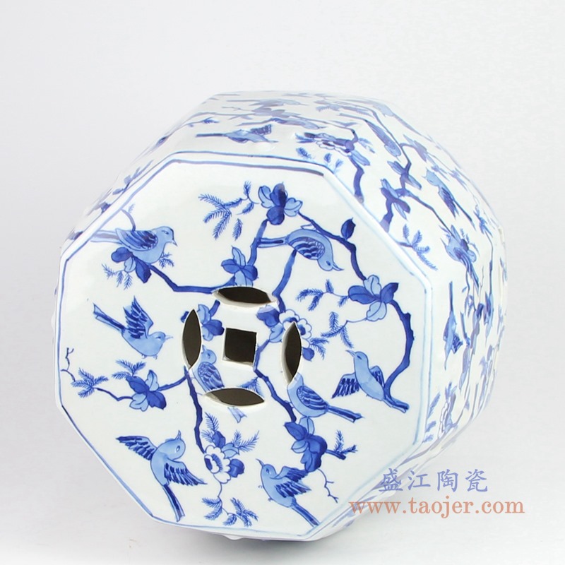 青花花鸟铜钱孔鼓凳子凉墩;产品编号:RYLU203 产品尺寸(单位cm): 高:43直径:35口径:底径:27重量:KG