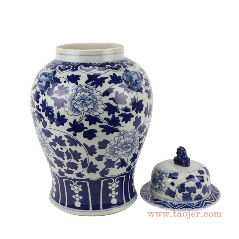 青花缠枝牡丹纹狮子头将军罐;产品编号:RYWD34-B 产品尺寸(单位cm): 高:39直径:22.5口径:底径:17重量:3.6KG