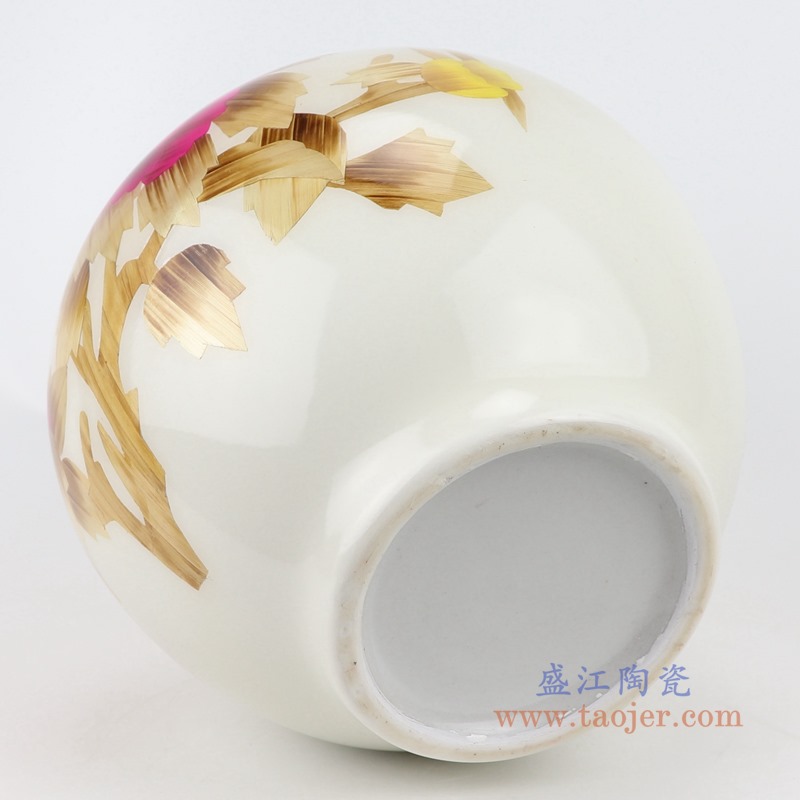 白色白底牡丹纹麦秆花瓶石榴瓶;产品编号：RYXF21-D       产品尺寸(单位cm):  高：30直径：25口径：底径：13重量：3.4KG