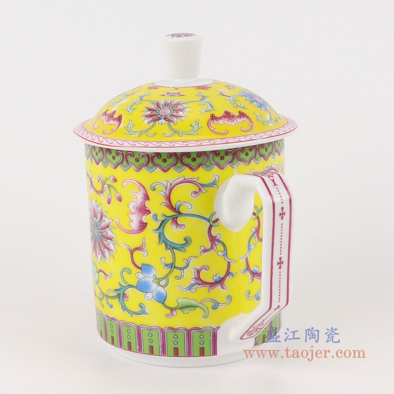 珐琅彩黄色黄底缠枝莲办公杯;产品编号：RYYY49-A       产品尺寸(单位cm):  高：15直径：13口径：底径：7.5重量：0.35KG