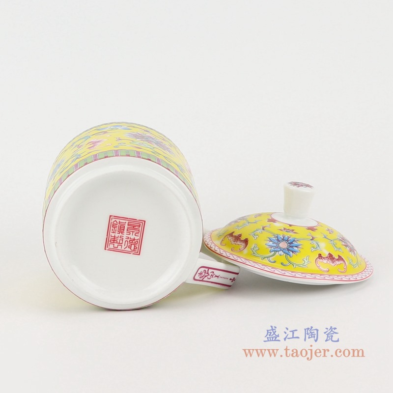 珐琅彩黄色黄底缠枝莲办公杯;产品编号：RYYY49-A       产品尺寸(单位cm):  高：15直径：13口径：底径：7.5重量：0.35KG