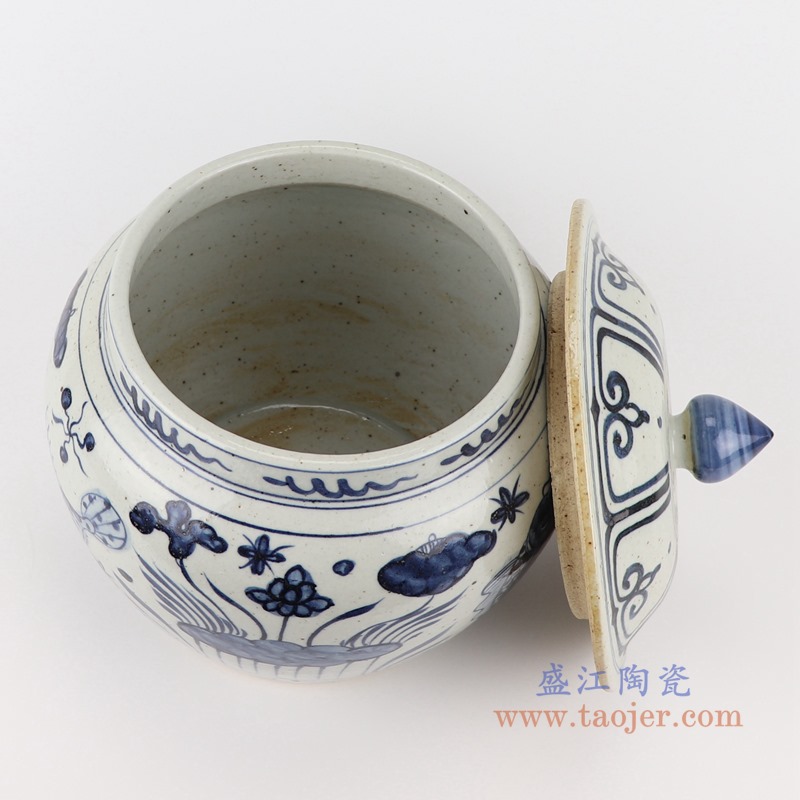 青花山水盖罐储物罐;产品编号：RZFB34-A       产品尺寸(单位cm):  高：27.7直径：24.5口径：底径：16.5重量：4.35KG