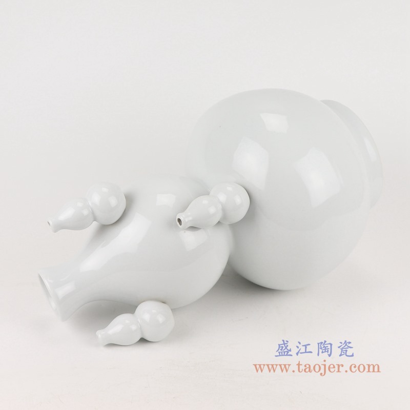白色纯白多宝多葫芦花瓶;产品编号：RZMS21-B       产品尺寸(单位cm):  高：38.5直径：23口径：底径：14重量：4KG