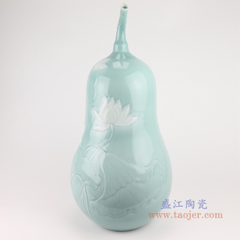 影青雕刻白莲花荷花葫芦瓶;产品编号：RZTM13       产品尺寸(单位cm):  高：60直径：29口径：底径：重量：8KG