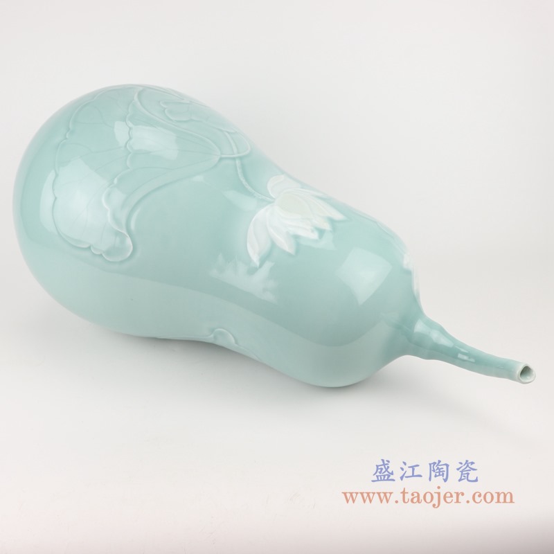 影青雕刻白莲花荷花葫芦瓶;产品编号：RZTM13       产品尺寸(单位cm):  高：60直径：29口径：底径：重量：8KG