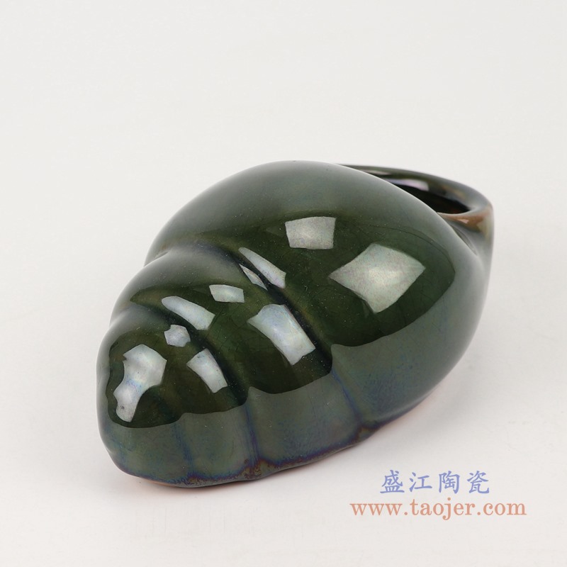 窑变颜色釉绿色螺蛳;产品编号：RZKR33       产品尺寸(单位cm):  高：7直径：15口径：底径：13.2重量：0.35KG