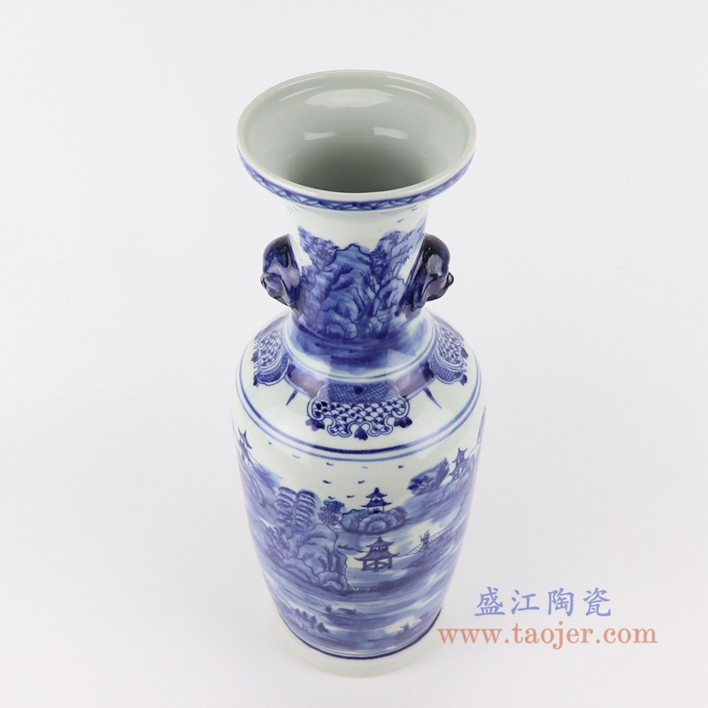 青花双耳狮子头山水花瓶;产品编号：RZSC17       产品尺寸(单位cm):  高：43.7直径：17.5口径：底径：13重量：2.95KG
