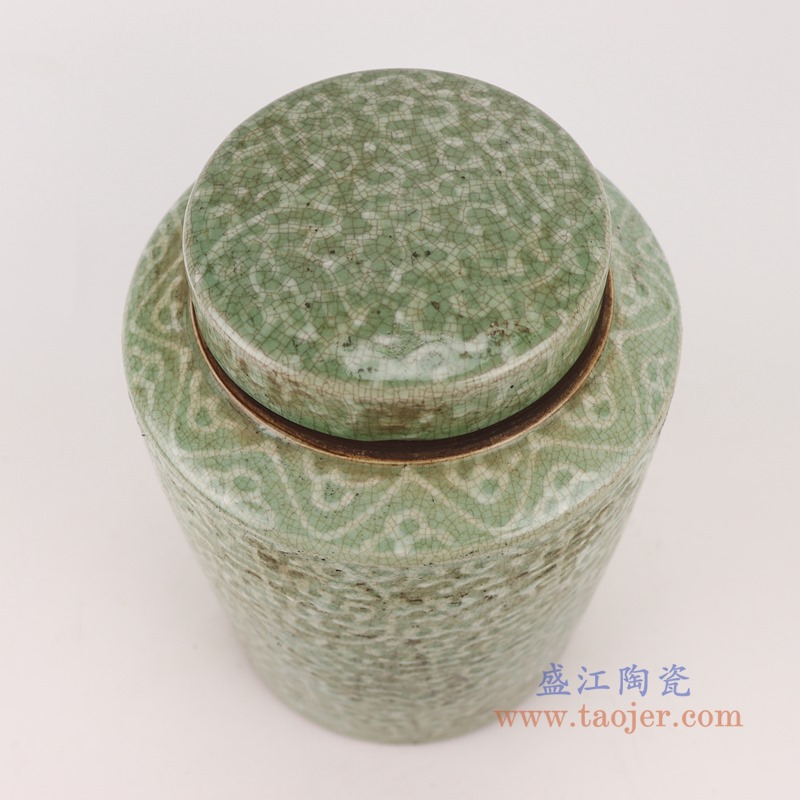 颜色釉窑变绿色雕刻缠枝莲寿纹直筒茶叶罐;产品编号：RZTL01       产品尺寸(单位cm):  高：27直径：18.3口径：底径：16.5重量：3.5KG