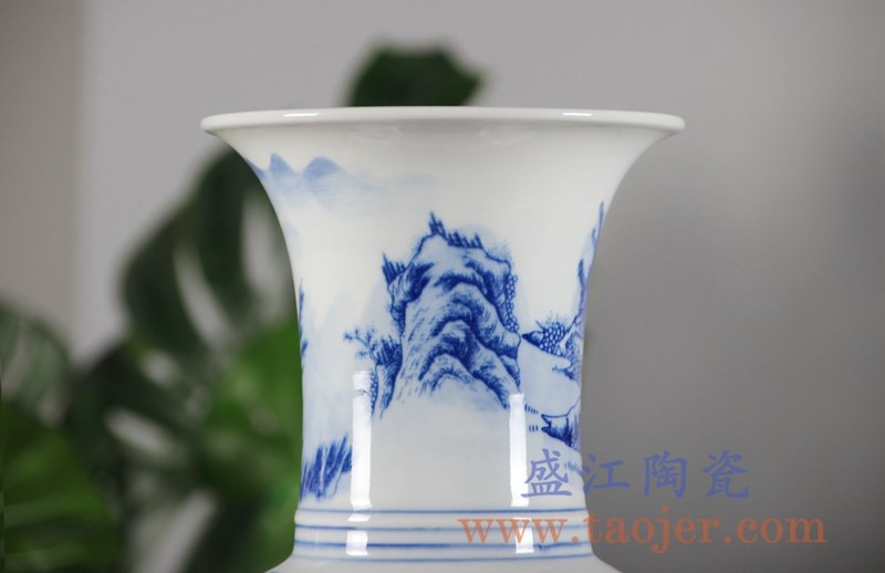 青花山水花菇小号;产品编号：RYCI43-b 产品尺寸(单位cm): 高：33.2直径：17.7口径：底径：11.2重量：2.4KG