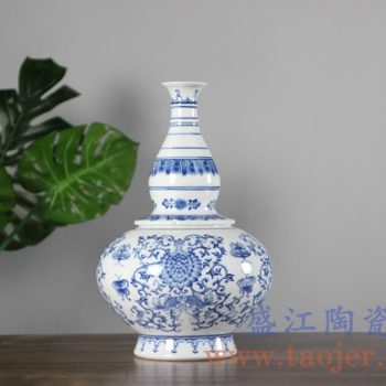 RYCI54-A    新中式仿古青花瓷花卉花瓶       高：31.4直径：20.1口径：底径：11.7重量：2.46KG
