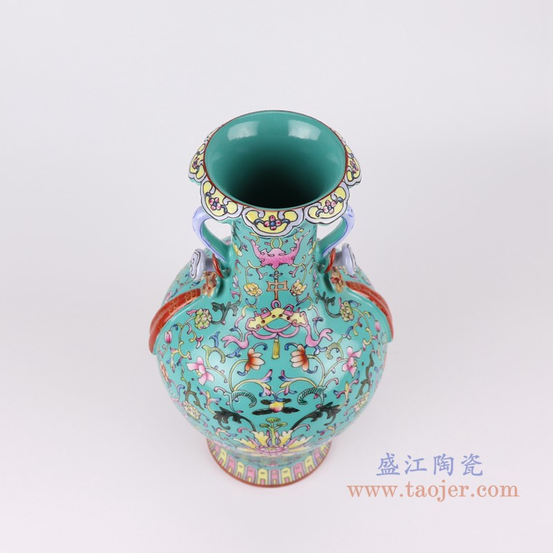 粉彩珐琅彩绿色缠枝莲翻口飘带甁双耳花瓶;产品编号：RYLW37       产品尺寸(单位cm):  高：35.5直径：19.2口径：底径：11.5重量：2.25KG