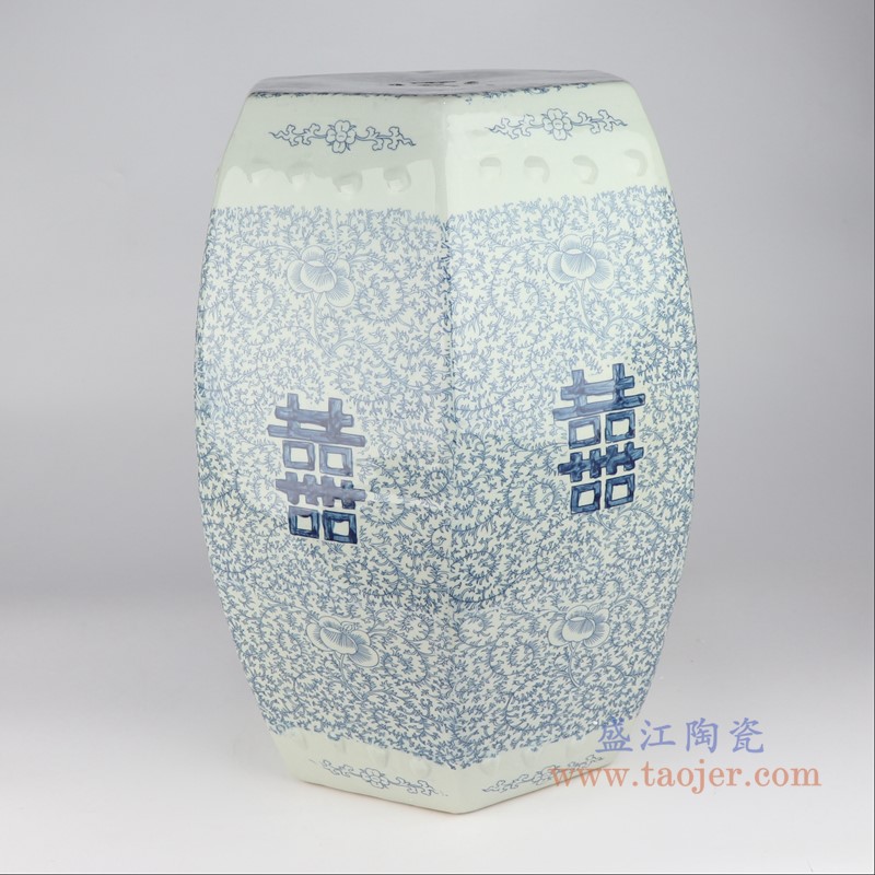 青花缠枝喜字纹铜钱孔六方凳子凉墩;产品编号:RYVM39 产品尺寸(单位cm): 高:48直径:37口径:底径:25重量:10KG