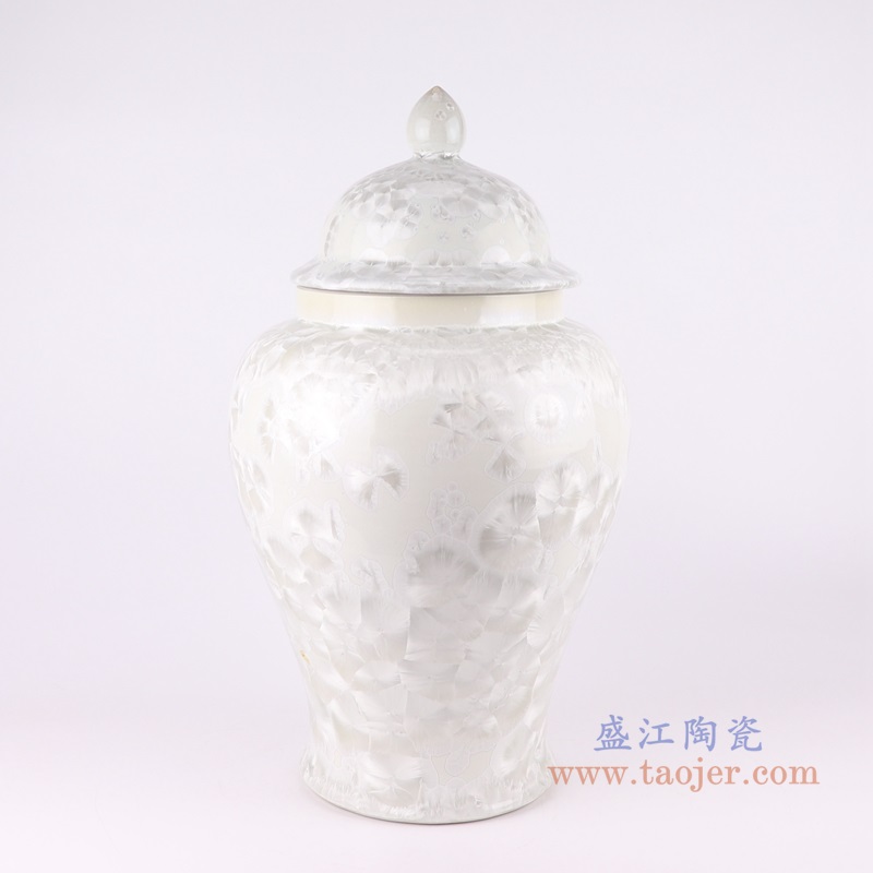 白色结晶釉将军罐;产品编号：RYYX10       产品尺寸(单位cm):  高：48.5直径：27.4口径：底径：17.6重量：8.05KG