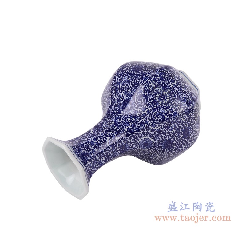 青花缠枝莲八方赏瓶;产品编号：RZAP16       产品尺寸(单位cm):  高：34.3直径：23.6口径：底径：13重量：3.15KG