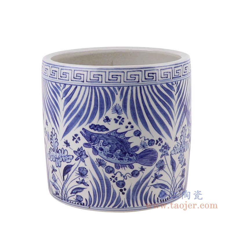 青花鱼藻纹笔筒香炉;产品编号:RZFH18-D 产品尺寸(单位cm): 高:18.5直径:19口径:底径:19重量:2.4KG