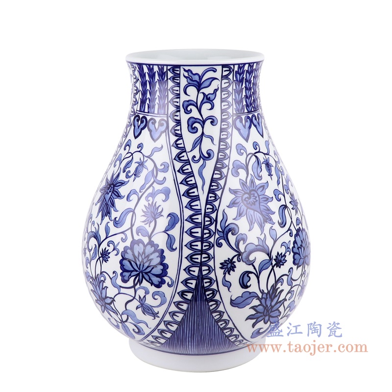 青花开窗花卉福桶瓶;产品编号:RZFQ33 产品尺寸(单位cm): 高:35.5直径:27.3口径:底径:16.5重量:4.8KG