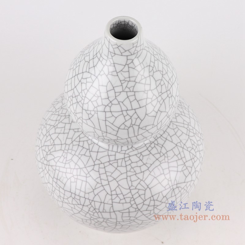 白色裂纹釉金丝铁线开片葫芦瓶;产品编号:RZJX05-A 产品尺寸(单位cm): 高:29.7直径:19.7口径:底径:11.8重量:2KG