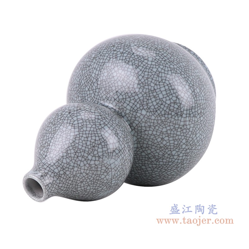 青釉裂纹釉金丝铁线开片葫芦瓶;产品编号:RZJX05-B 产品尺寸(单位cm): 高:29.7直径:19.7口径:底径:11.8重量:2KG