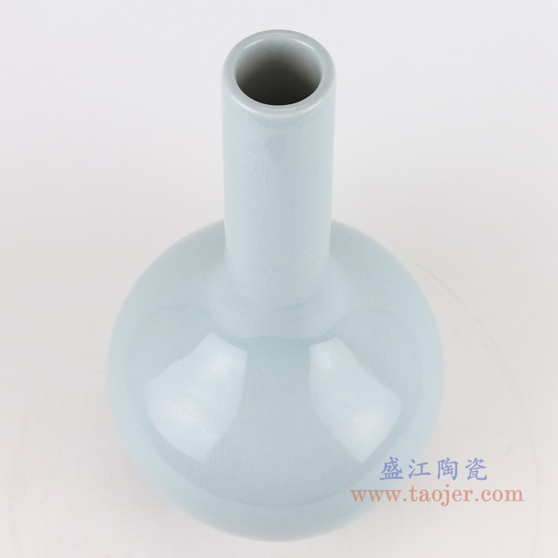影青裂纹釉开片天球瓶;产品编号:RZJX08 产品尺寸(单位cm): 高:34.7直径:19口径:底径:10.5重量:1.85KG