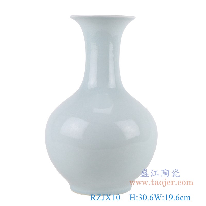 影青裂纹釉开片赏瓶;产品编号:RZJX10 产品尺寸(单位cm): 高:30.6直径:19.6口径:底径:10.9重量:1.8KG