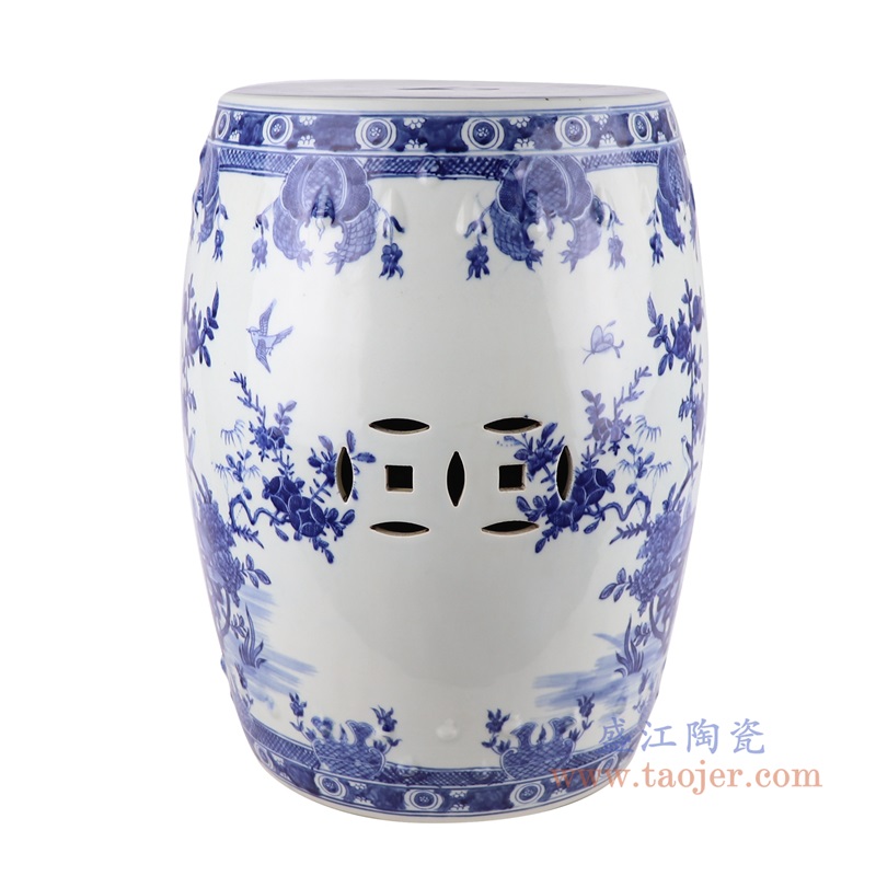 青花开窗山水花卉铜钱孔凉墩鼓凳子;产品编号:RZKJ18-A 产品尺寸(单位cm): 高:46.3直径:36口径:底径:28重量:11.55KG