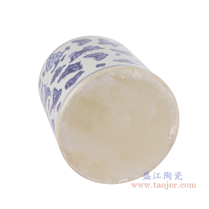 青花蝴蝶纹笔筒;产品编号：RZKY33-B-L       产品尺寸(单位cm):  高：22直径：22.2口径：底径：19.5重量：3.45KG