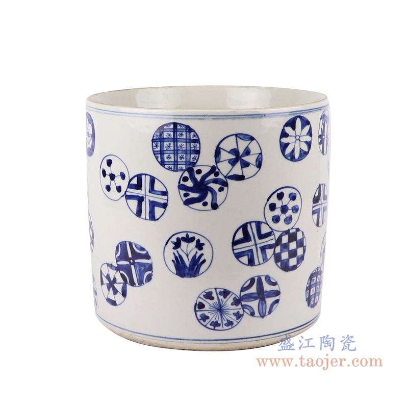 青花圆圈图案笔筒;产品编号:RZKY33-C-L 产品尺寸(单位cm): 高:21.4直径:22.7口径:底径:20重量:3.45KG