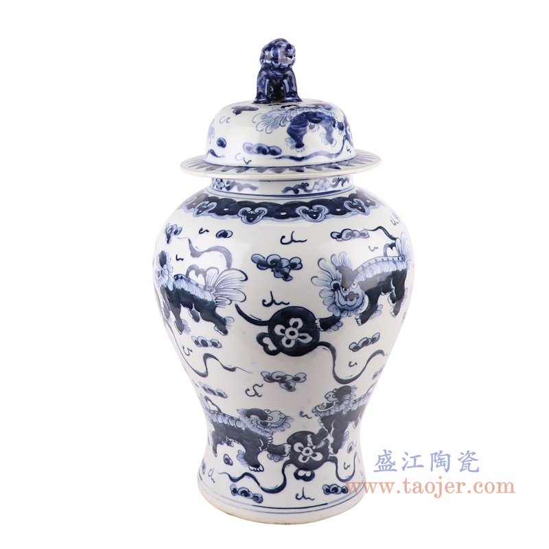 青花狮子纹狮子头将军罐;产品编号:RZKY42 产品尺寸(单位cm): 高:48.6直径:27.3口径:底径:18.5重量:5.2KG