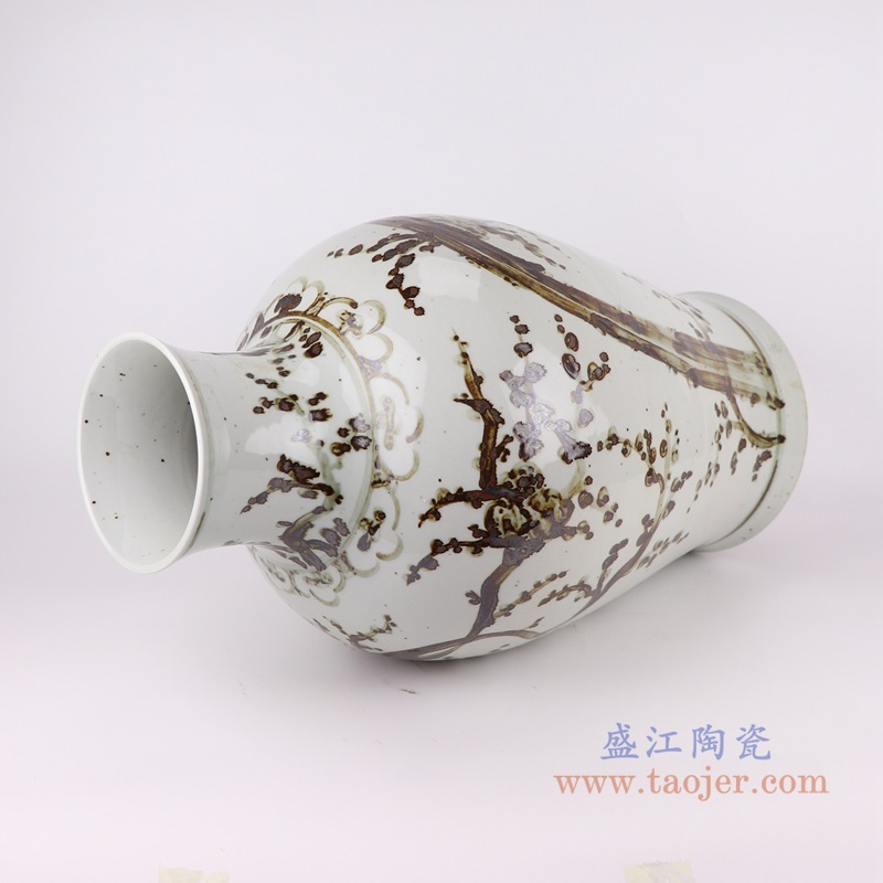 矾红铁锈红梅花花卉鱼尾花瓶;产品编号：RZOX13       产品尺寸(单位cm):  高：58.3直径：33口径：底径：23.6重量：10.55KG