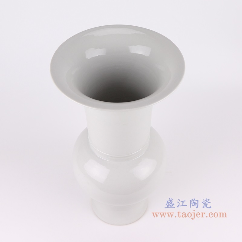颜色釉纯白色花菇;产品编号：RZPI64       产品尺寸(单位cm):  高：39直径：21.4口径：底径：12.2重量：3KG