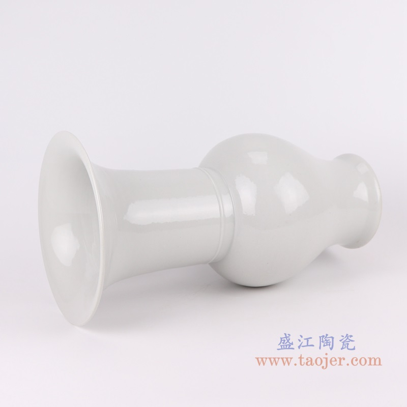颜色釉纯白色花菇;产品编号：RZPI64       产品尺寸(单位cm):  高：39直径：21.4口径：底径：12.2重量：3KG