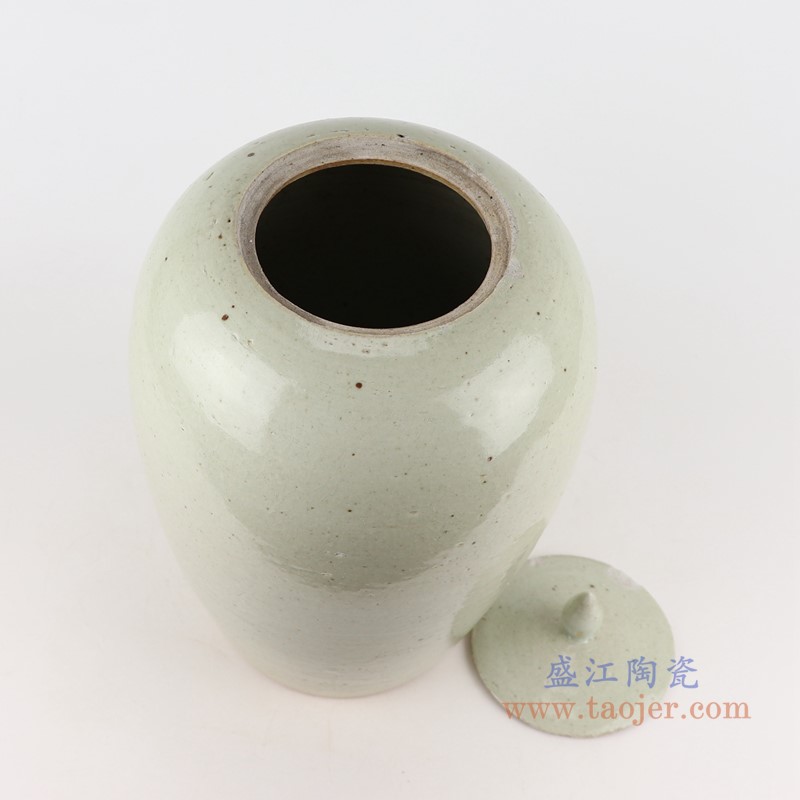 仿古白色冬瓜瓶;产品编号：RZPJ11       产品尺寸(单位cm):  高：39.5直径：24.5口径：底径：16重量：4.5KG