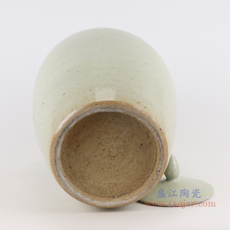 仿古白色冬瓜瓶;产品编号：RZPJ11       产品尺寸(单位cm):  高：39.5直径：24.5口径：底径：16重量：4.5KG