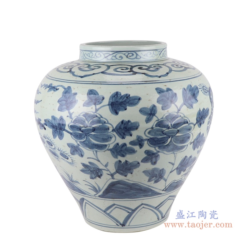 青花花鸟孔雀纹罐子;产品编号:RZSX48 产品尺寸(单位cm): 高:36.5直径:35.5口径:底径:17.3重量:7.7KG