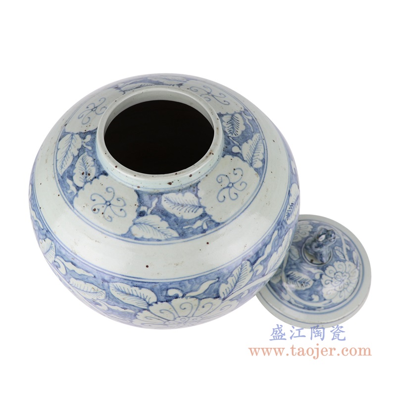 青花牡丹花卉狗头罐;产品编号：RZSX52       产品尺寸(单位cm):  高：43.3直径：33.2口径：底径：18重量：7.55KG