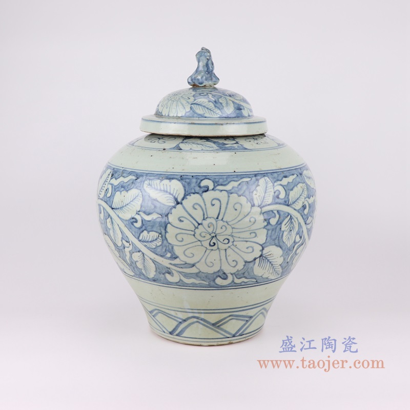 青花牡丹花卉狗头罐;产品编号：RZSX52       产品尺寸(单位cm):  高：43.3直径：33.2口径：底径：18重量：7.55KG