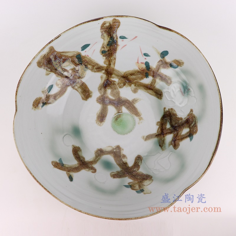 窑变玉兰花异形水浅中号;产品编号：RZTZ03-M       产品尺寸(单位cm):  高：14直径：41.3口径：底径：19重量：4.5KG