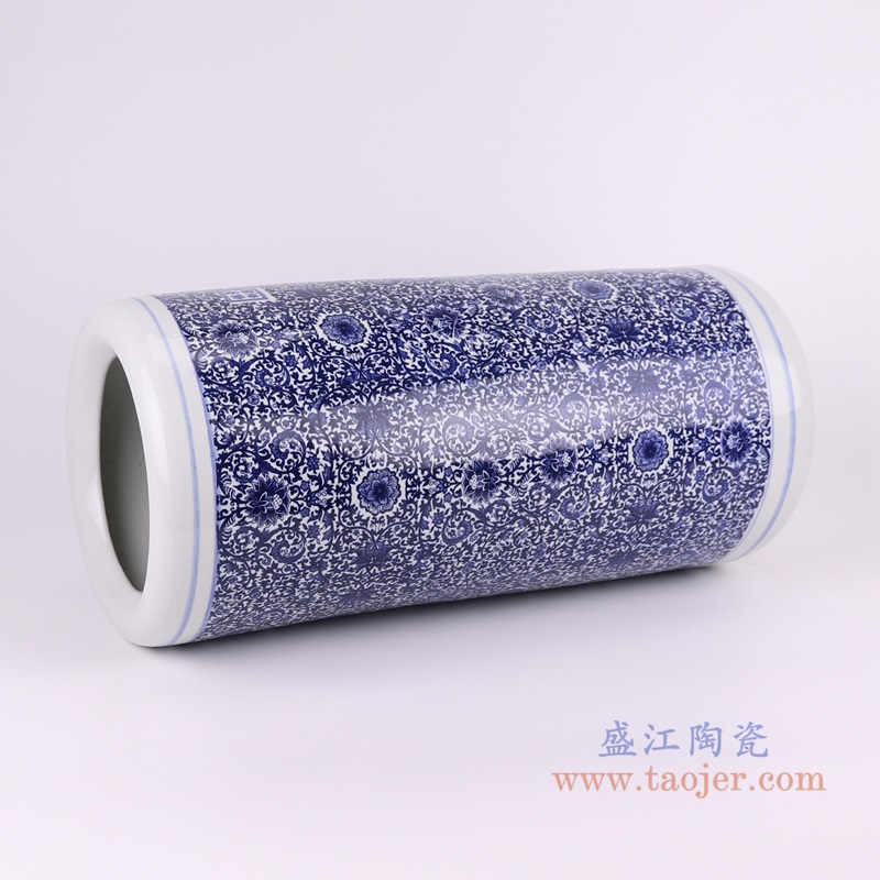 青花缠枝莲碎花笔筒;产品编号：RZUA01-C       产品尺寸(单位cm):  高：48.5直径：23口径：底径：21重量：6KG
