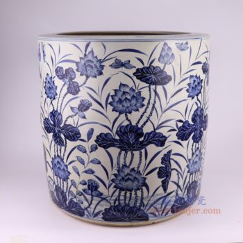 RZFH35     青花荷花蝴蝶纹大缸，      高47直径46.7口径底径重量KG