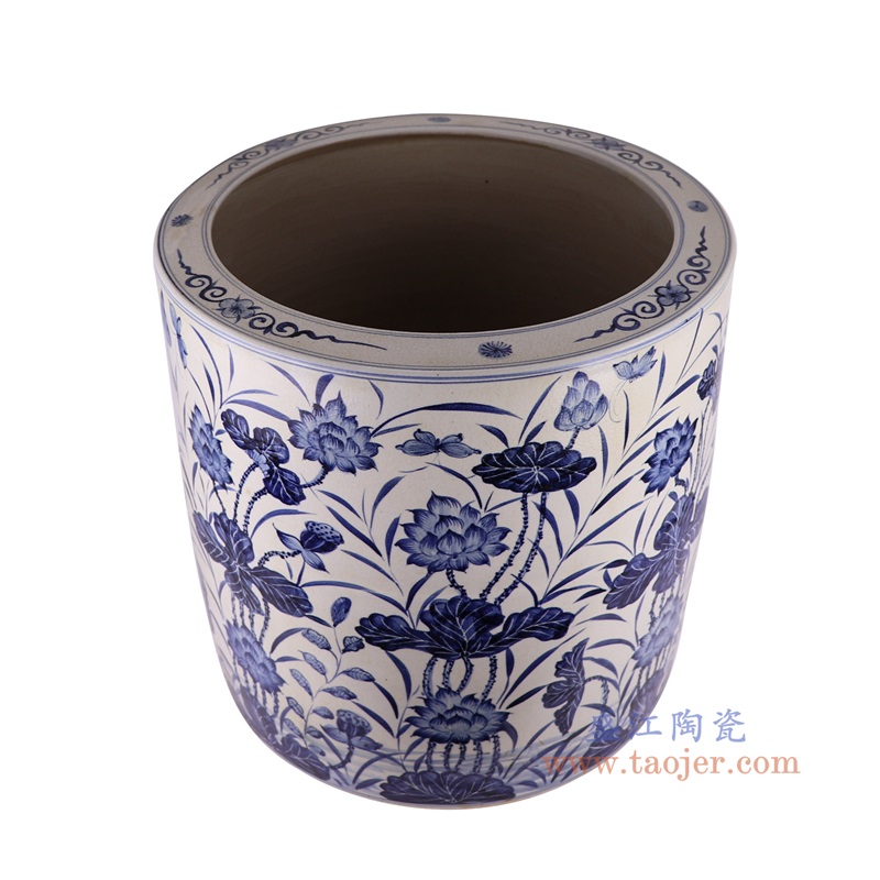 青花荷花蝴蝶纹大缸，产品编号：RZFH35       产品尺寸(单位cm):  高47直径46.7口径底径重量KG