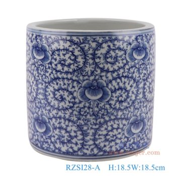 RZSI28-A   青花缠枝串花笔筒     高18.5直径18.5口径底径重量2.05KG