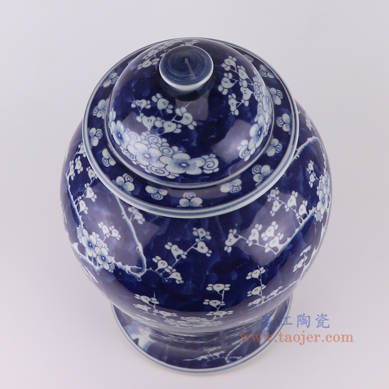 青花冰梅将军罐,产品编号:RZSI34 产品尺寸(单位cm): 高43直径26.5口径底径21.6重量4KG
